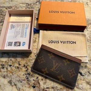 Louis Vuitton Monogram Card Holder